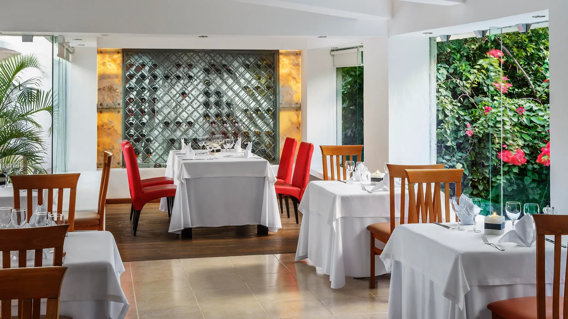 The Reef Playacar Beach Resort & Spa Playa del Carmen