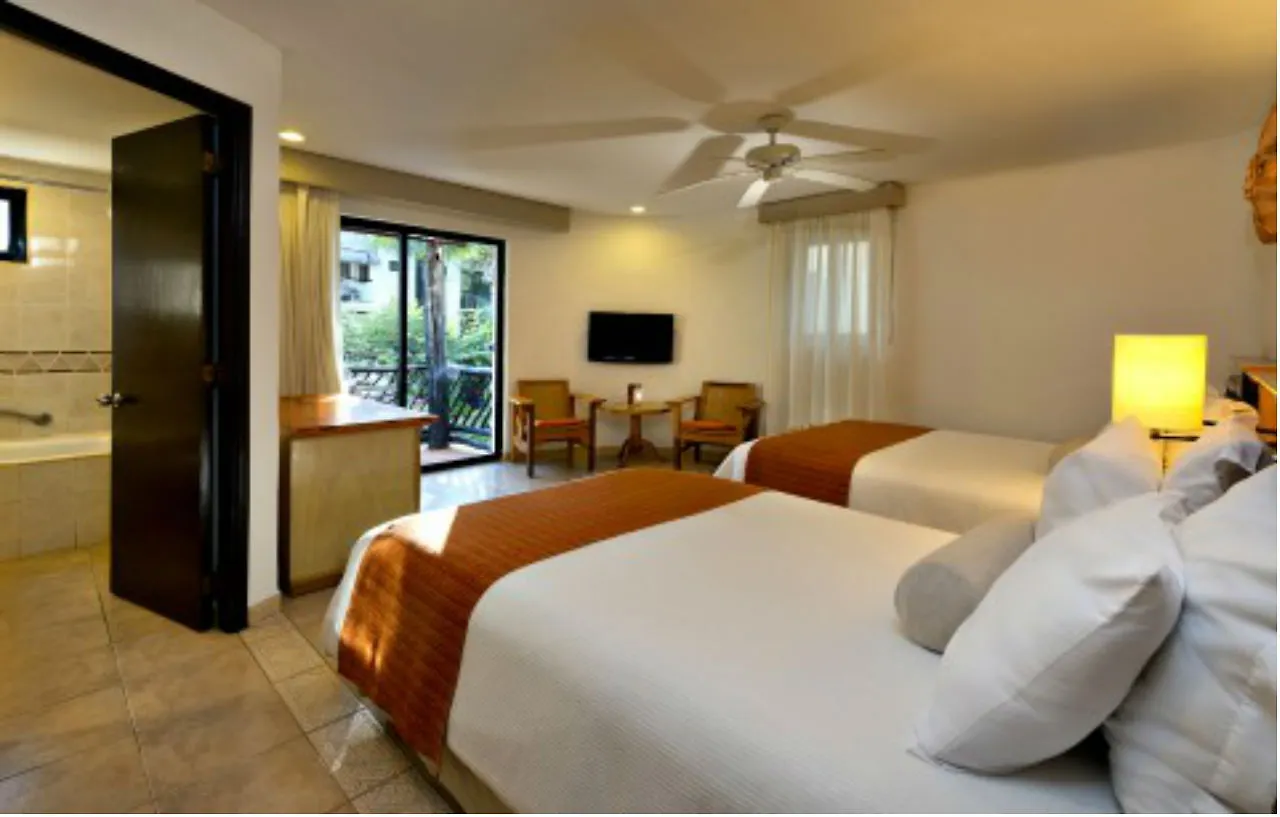 The Reef Playacar Beach Resort & Spa Playa del Carmen