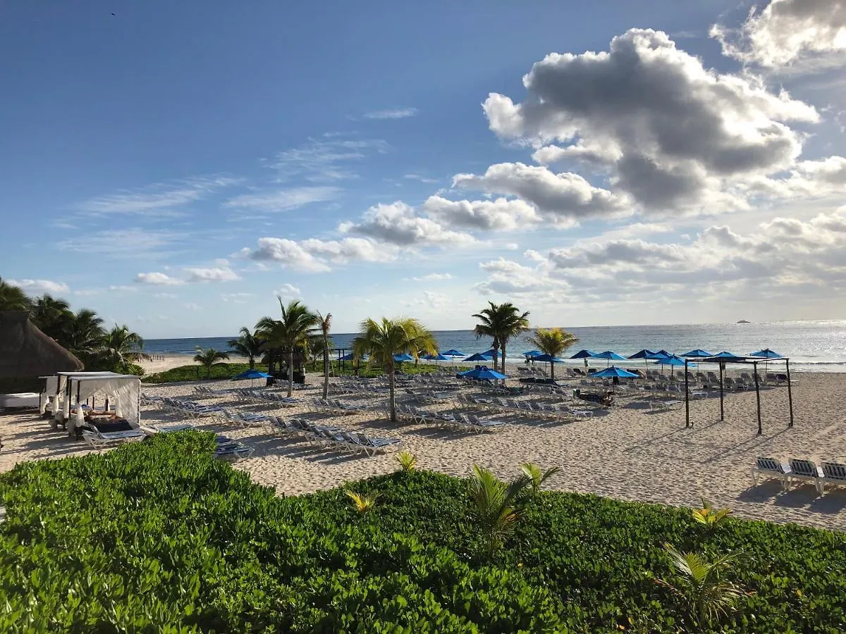 The Reef Playacar Beach Resort & Spa 신데 델 카르멘