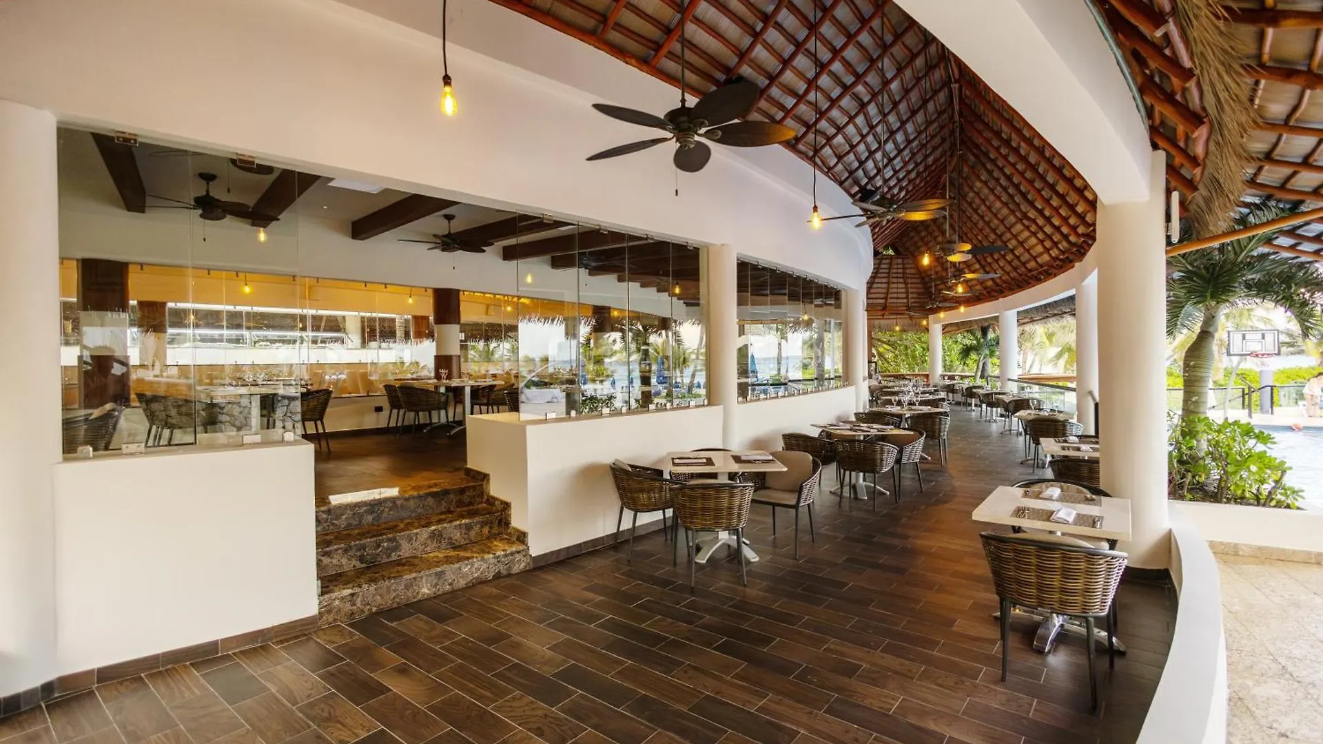 The Reef Playacar Beach Resort & Spa Playa del Carmen