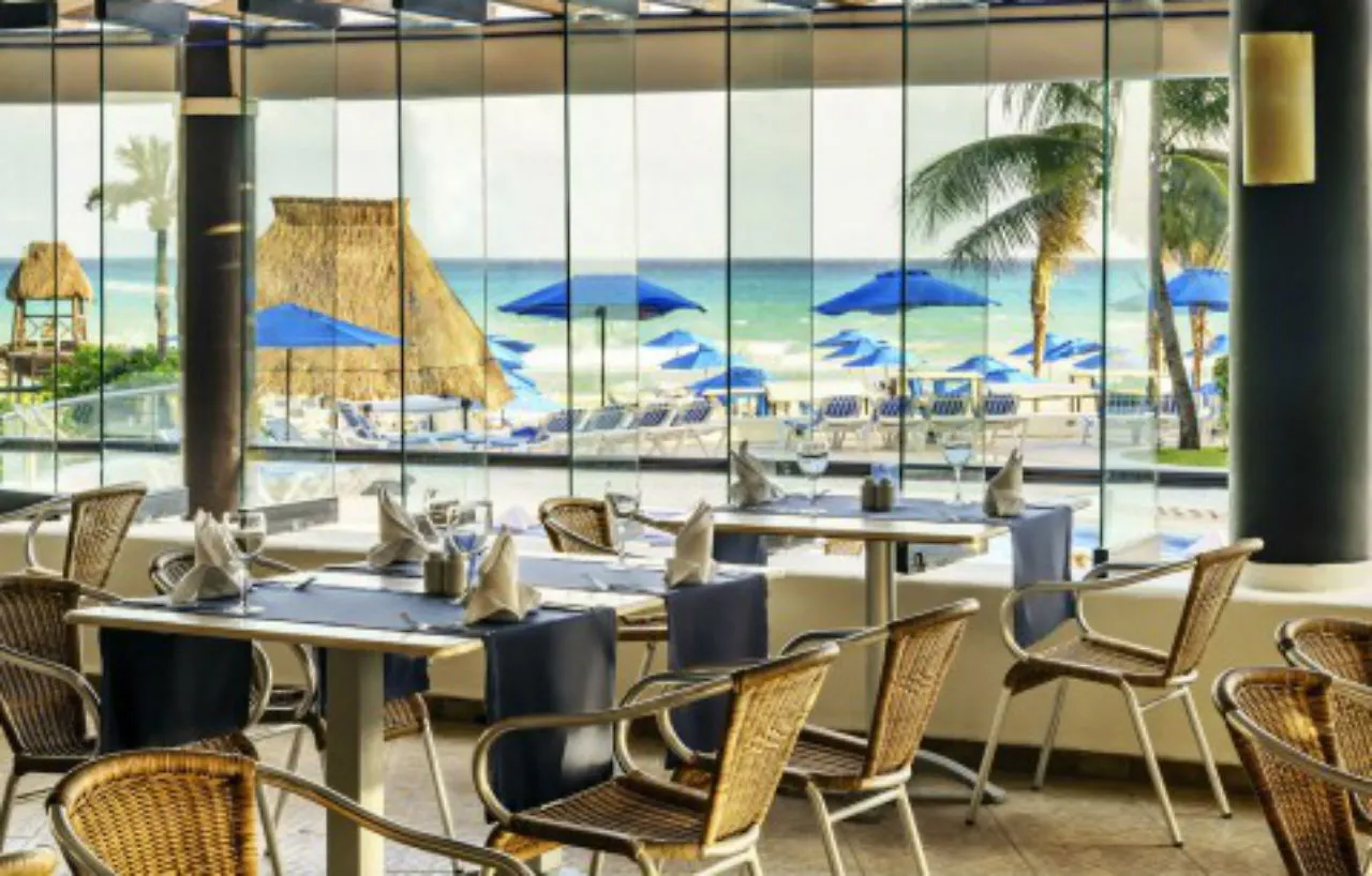 The Reef Playacar Beach Resort & Spa 신데 델 카르멘 4*,